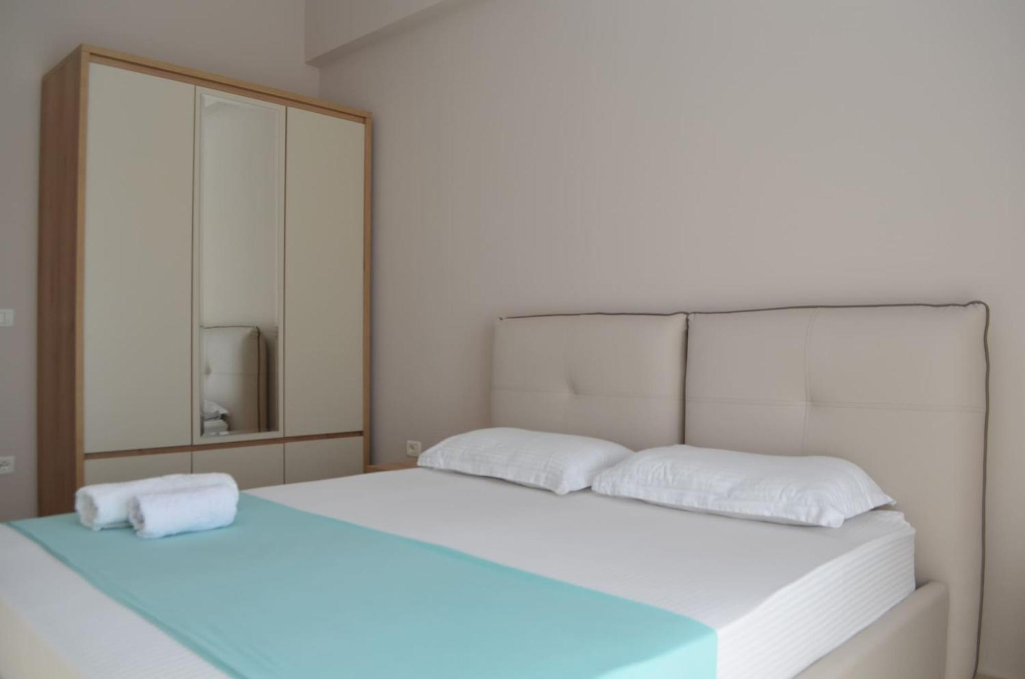 Saint Tropez Apartment Sarande Luaran gambar