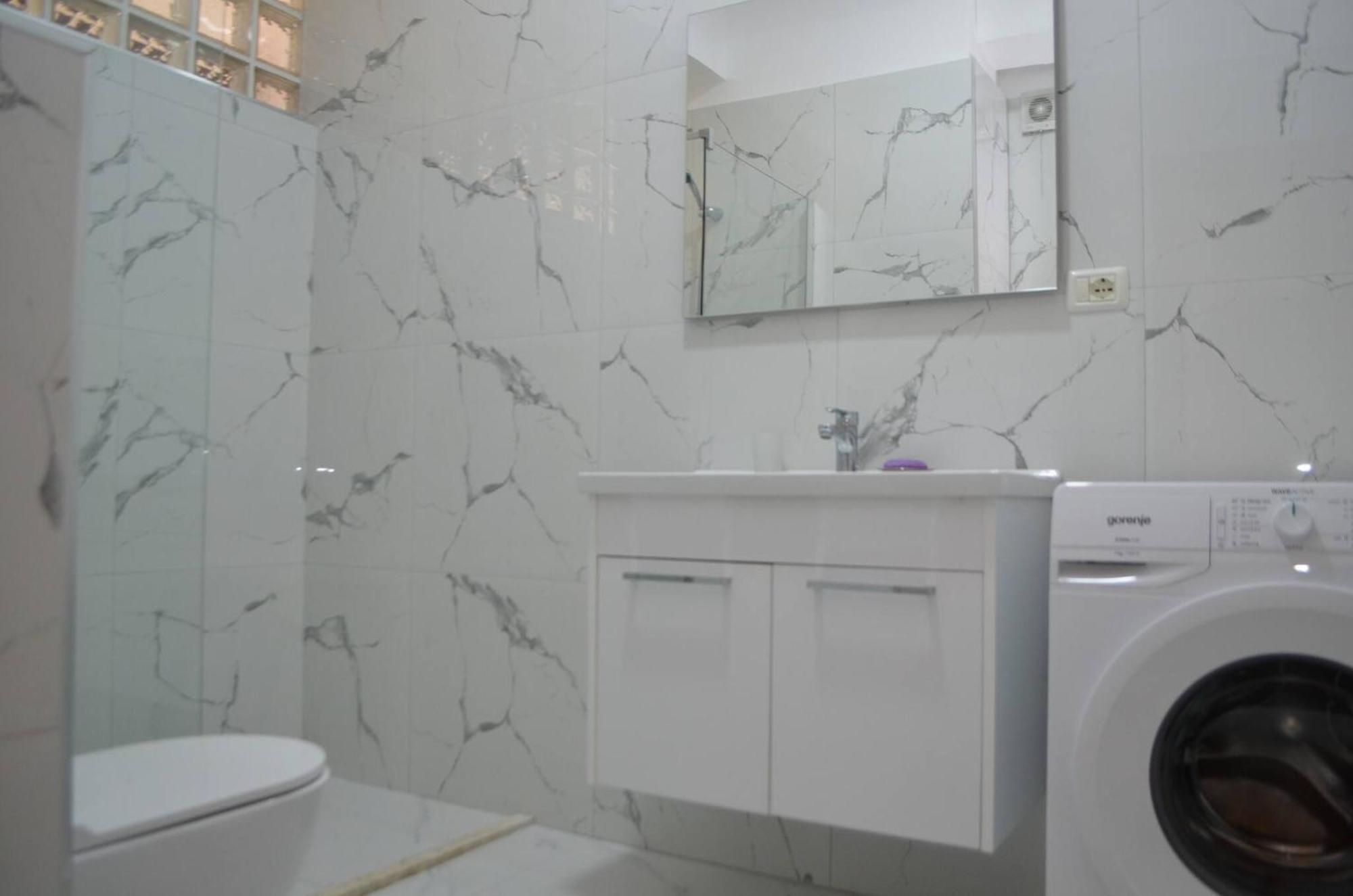 Saint Tropez Apartment Sarande Luaran gambar